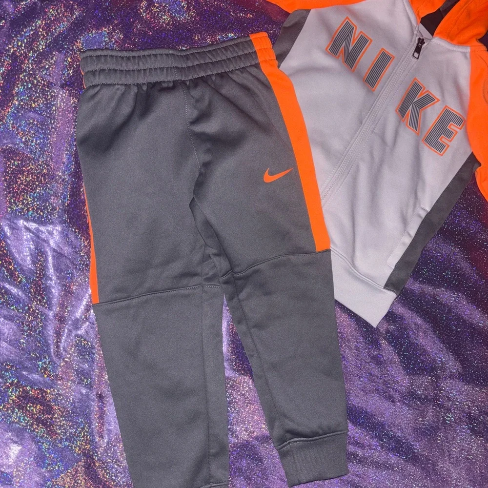 Kids Nike Sweatsuit